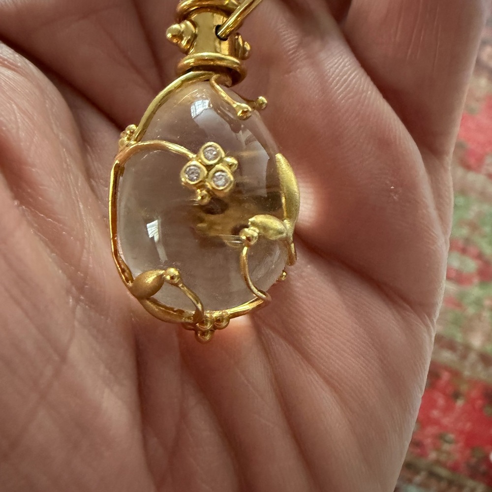 TEMPLE ST CLAIR Gold and Clear Pendant Necklace - Picture 4 of 4
